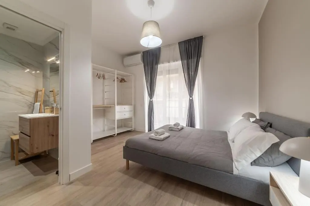Domus 124, Elegant City Comfort With Parking Rome
