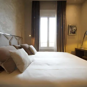  בית הארחה Vittoriano Luxury