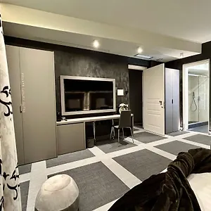 2* בית הארחה Private Luxury